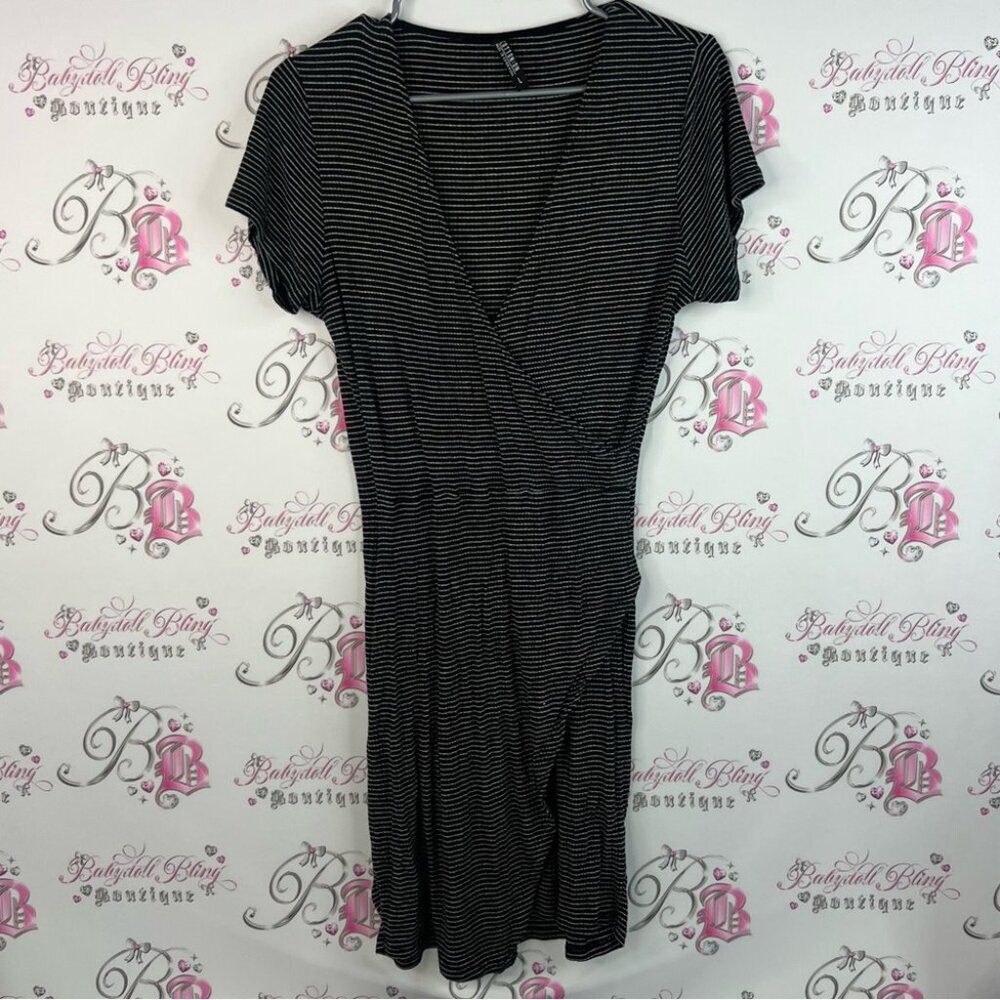 Cotton On dress stripes stretchy comfy Black and White Striped Midi Dress